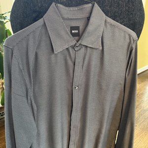 BOSS Mens XL Black Buttondown
